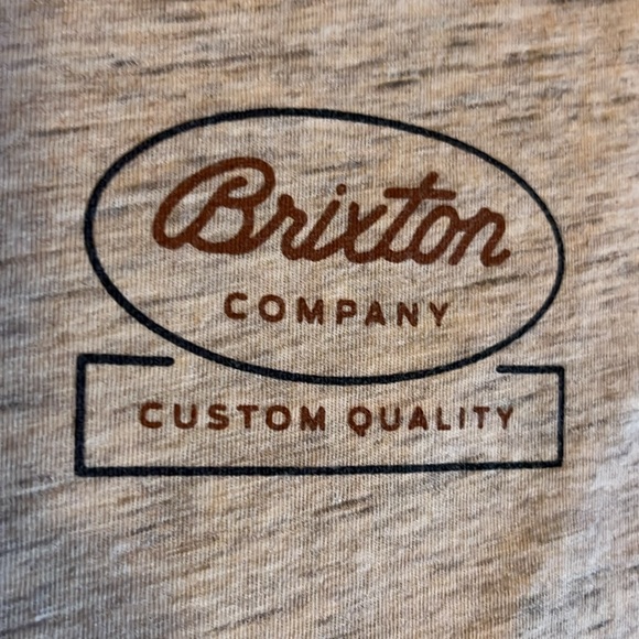 Britton Tee-Shirt - Picture 2 of 4